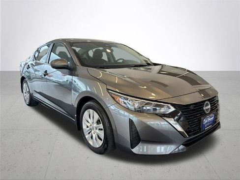 Certified 2024 Nissan Sentra S FWD image 6