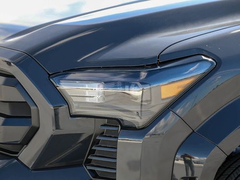 New 2026 Toyota Tacoma SR5 image 8