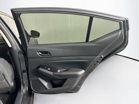 Used 2023 Nissan Altima 2.5 SV w/ SV Premium Package FWD image 29