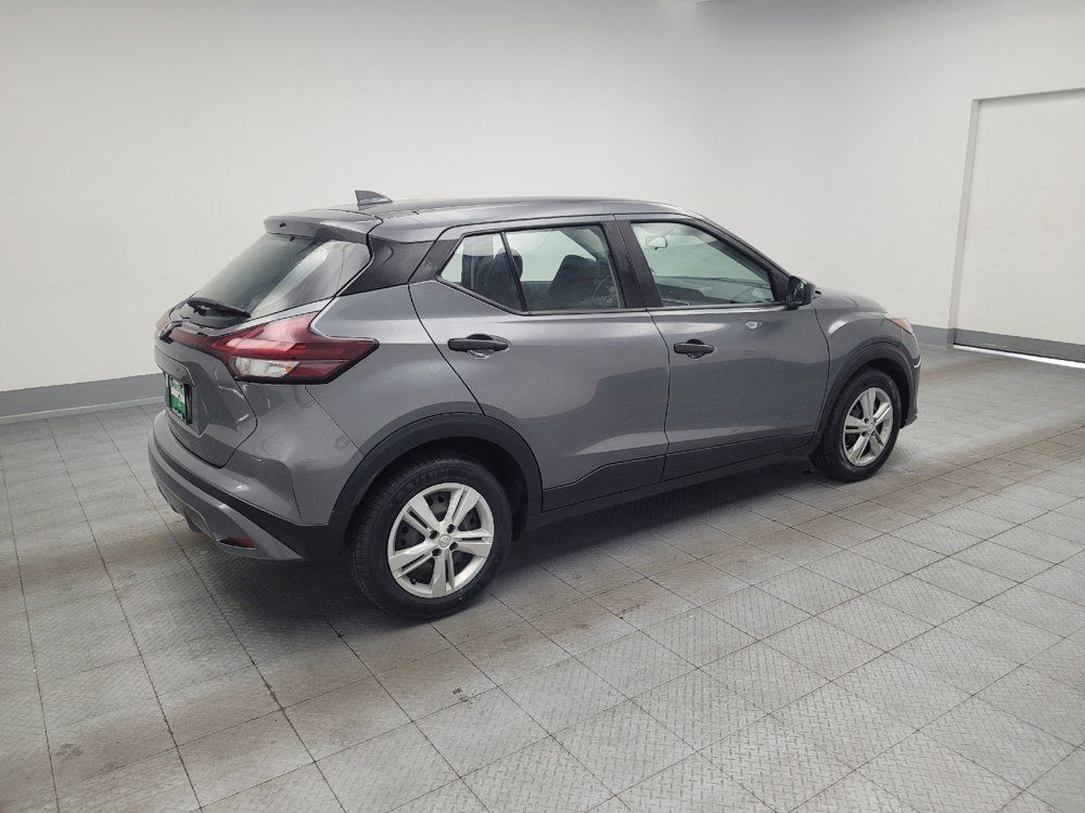 Used 2023 Nissan Kicks S FWD image 10