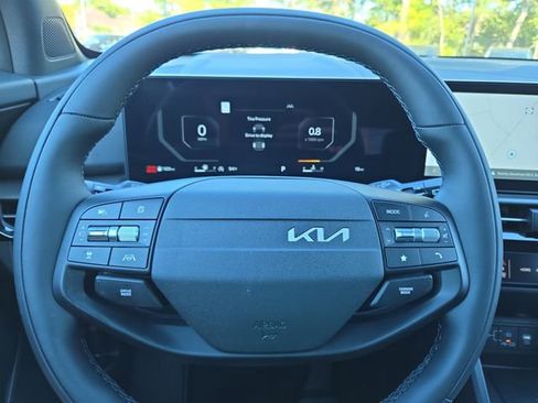 New 2026 Kia Sportage X-Line w/ X-Line Technology Package AWD/4WD image 9