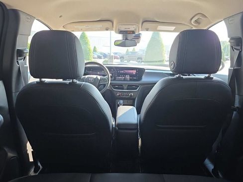 Used 2025 Buick Encore GX Preferred FWD image 28