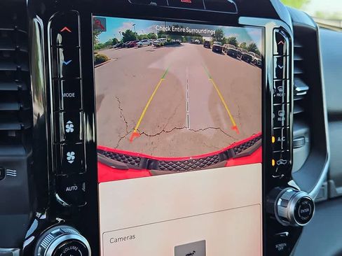 Used 2025 RAM 1500 Lone Star image 30