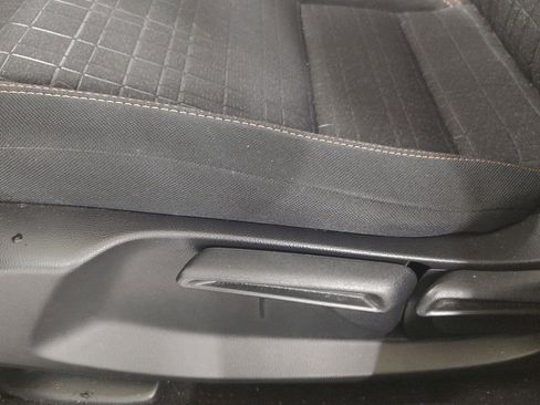Certified 2024 Honda HR-V Sport image 3