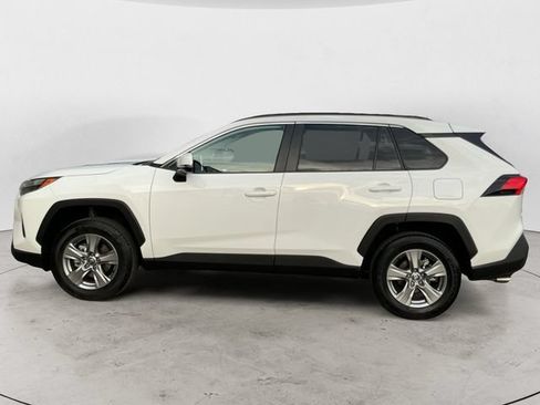 Used 2024 Toyota RAV4 XLE w/ Convenience Package AWD/4WD image 8