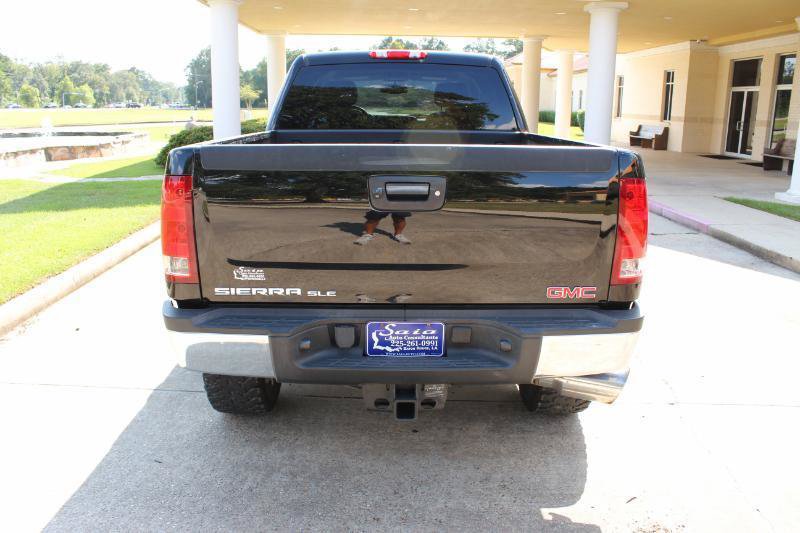 Used 2014 GMC Sierra 2500 SLE w/ SLE Preferred Package AWD/4WD image 14