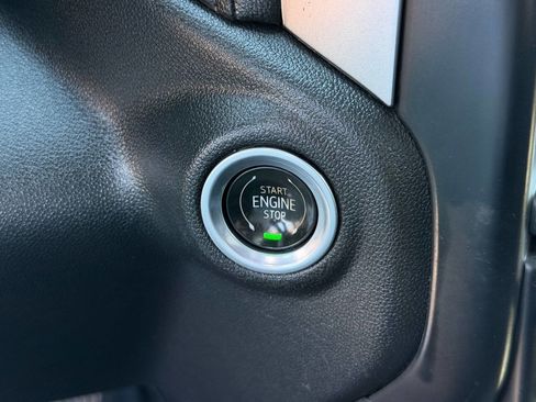 Used 2020 Chevrolet Silverado 1500 LT w/ All-Star Edition AWD/4WD image 39