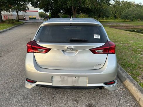 Used 2016 Scion iM FWD image 5