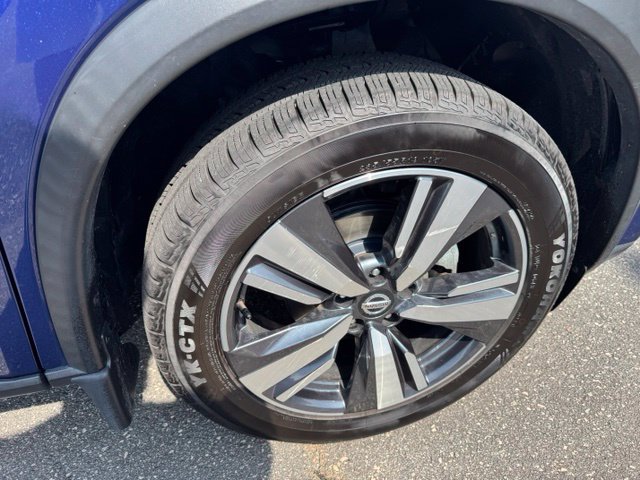 Used 2021 Nissan Rogue Platinum AWD/4WD image 10