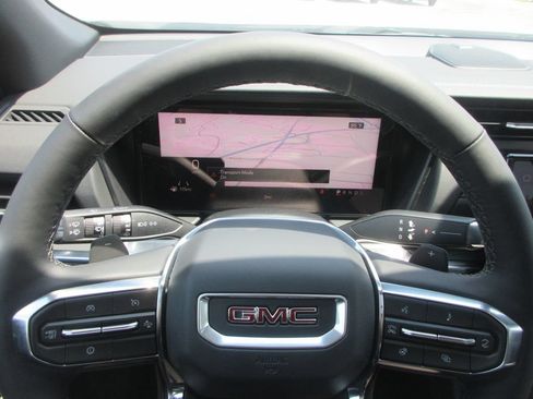 New 2027 GMC Terrain Elevation w/ Elevation Premium Package FWD image 16