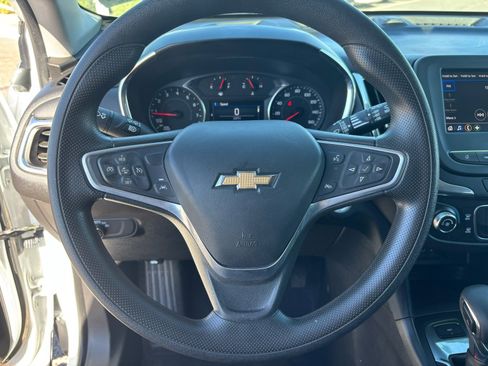 Used 2023 Chevrolet Equinox LT w/ LPO, Floor Liner Package image 13