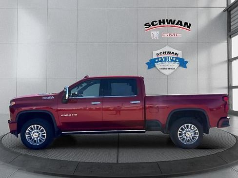 Used 2022 Chevrolet Silverado 2500 High Country w/ Z71 Off-Road Package AWD/4WD image 7