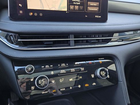 Used 2026 INFINITI QX60 Luxe w/ Cargo Package AWD/4WD image 25