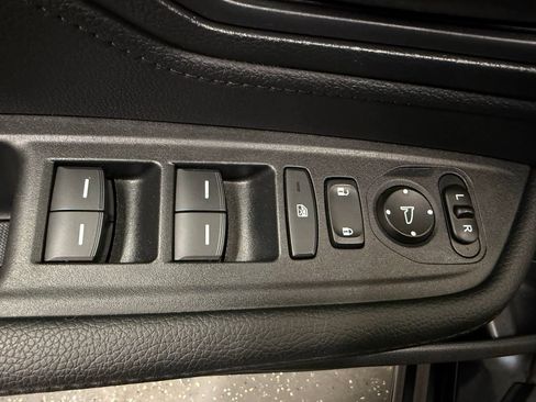 Used 2025 Honda Odyssey Sport-L image 10