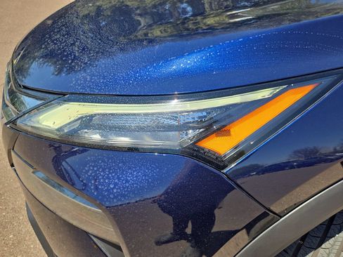 Used 2024 Nissan Rogue SV FWD image 17