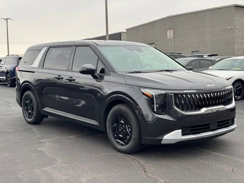 New 2026 Kia Carnival LX image 1
