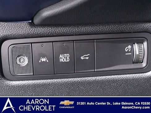 New 2026 Chevrolet Equinox EV LT image 20