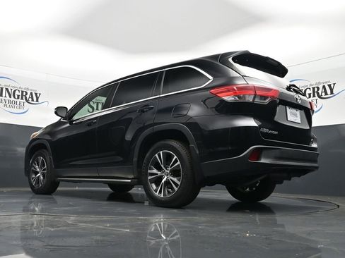 Used 2019 Toyota Highlander Plus image 21