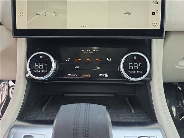 Used 2026 Jaguar F-PACE R-Dynamic S AWD/4WD image 22
