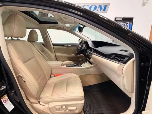 Used 2013 Lexus ES 350 w/ Luxury Pkg FWD image 13