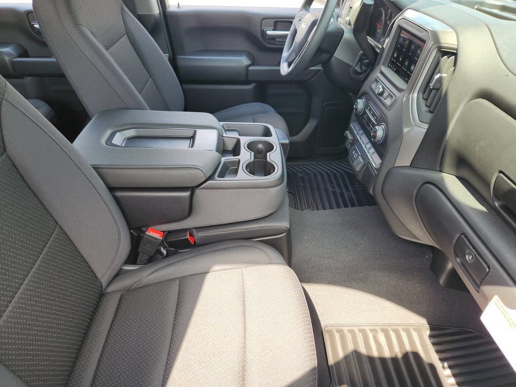 New 2026 Chevrolet Silverado 2500 Custom RWD image 11