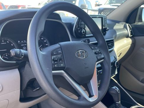 Used 2021 Hyundai Tucson Value w/ Cargo Package image 11