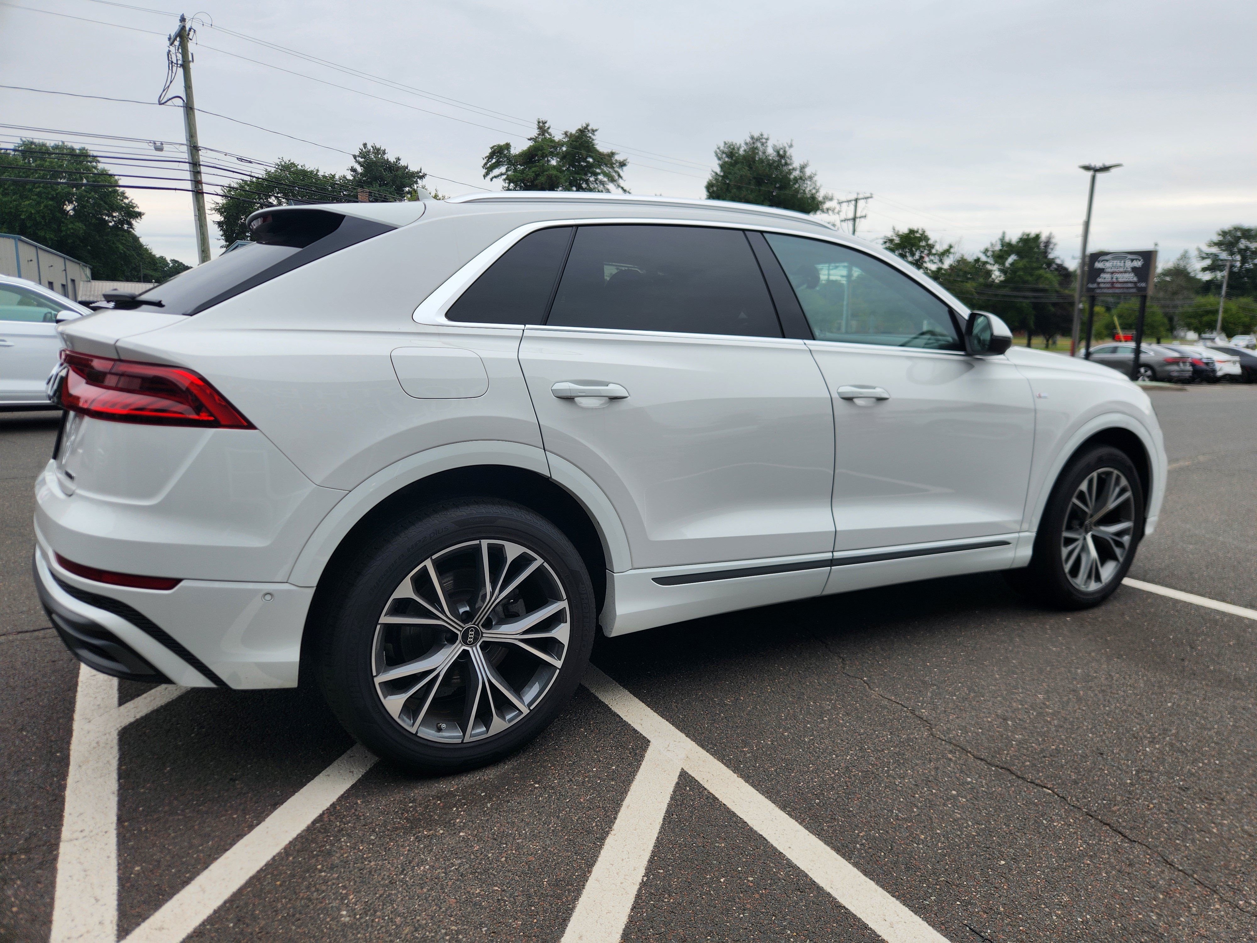 Used 2023 Audi Q8 Premium Plus w/ Premium Plus Package AWD/4WD image 10