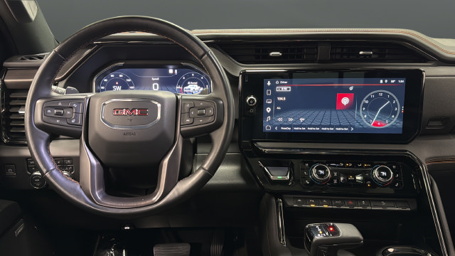 Used 2023 GMC Sierra 1500 AT4 w/ Technology Package AWD/4WD image 11