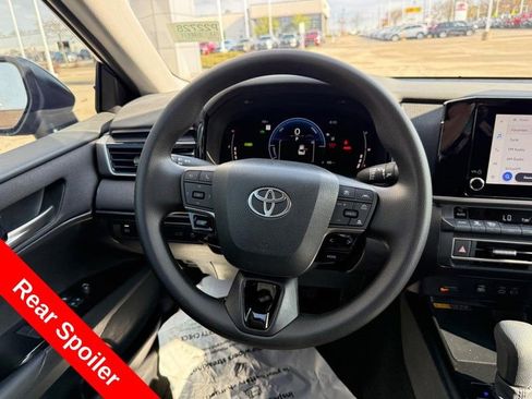 Used 2026 Toyota Camry LE image 14