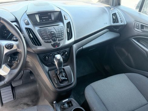 Used 2016 Ford Transit Connect XL FWD image 12