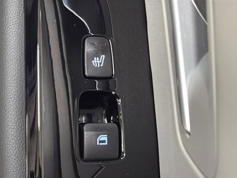 Used 2024 Hyundai Tucson Limited image 36