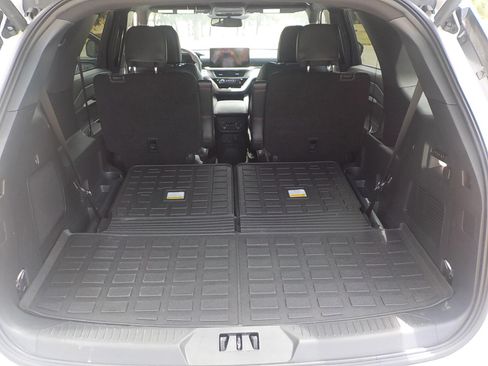 Used 2025 Ford Explorer ST w/ Sun And Sound Package AWD/4WD image 19