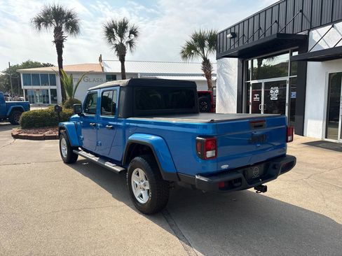 Used 2021 Jeep Gladiator Sport AWD/4WD image 7