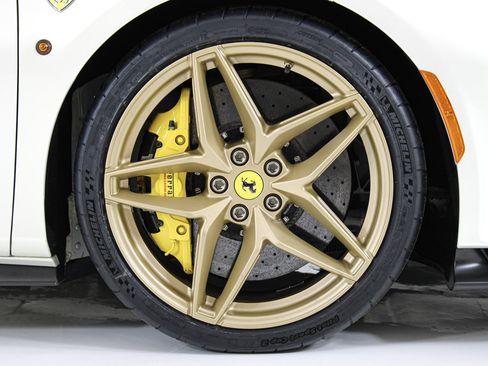 Certified 2020 Ferrari 488 Pista Spider RWD image 16