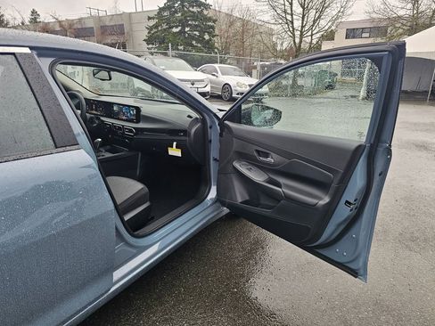New 2026 Nissan Sentra SV w/ SV Convenience Package FWD image 27