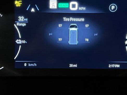 Used 2024 RAM ProMaster 3500 w/ Delivery Van Package image 17