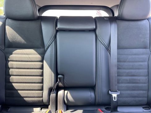 Used 2024 Mitsubishi Outlander SE image 28