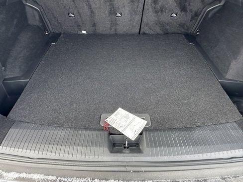 Certified 2023 Nissan Rogue SV image 16