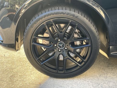 Used 2019 Mercedes-Benz GLE 63 AMG 4MATIC image 16