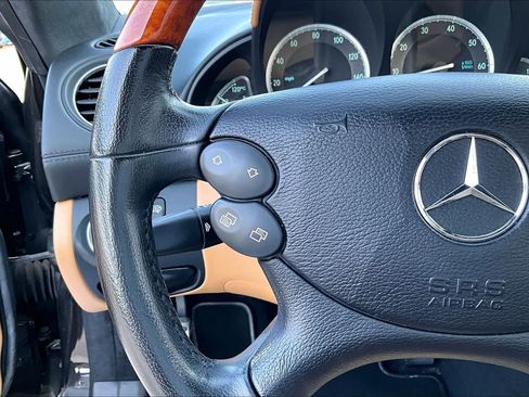 Used 2007 Mercedes-Benz SL 550 image 18