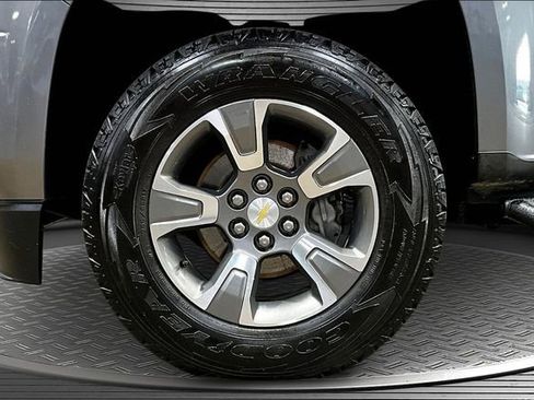 Used 2018 Chevrolet Colorado Z71 image 29