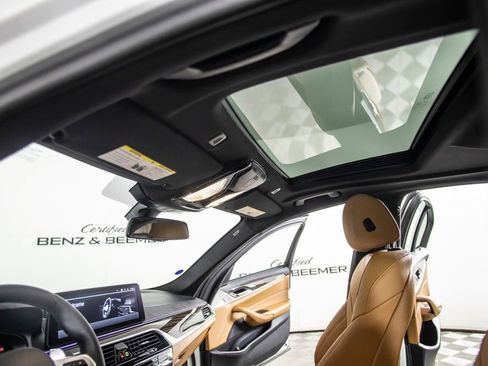 Used 2023 BMW 530i w/ M Sport Package image 26