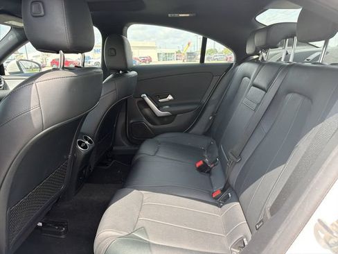 Used 2025 Mercedes-Benz CLA 250 image 11