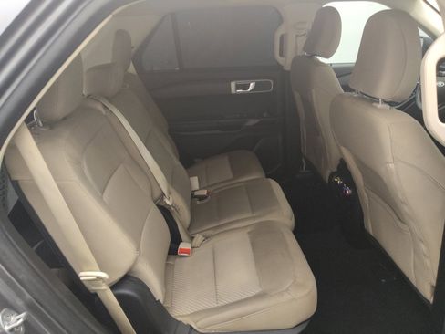 Used 2021 Ford Explorer 2WD image 19