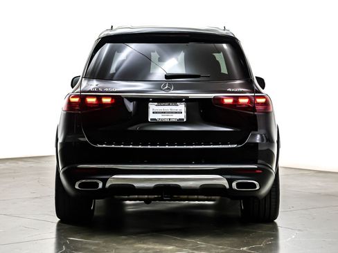 Certified 2024 Mercedes-Benz GLS 450 4MATIC image 4