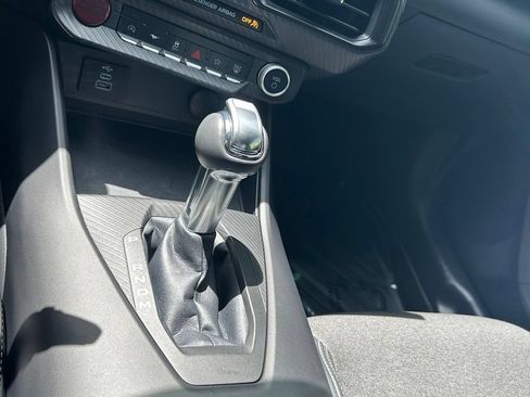 Used 2025 Ford Mustang GT RWD image 19