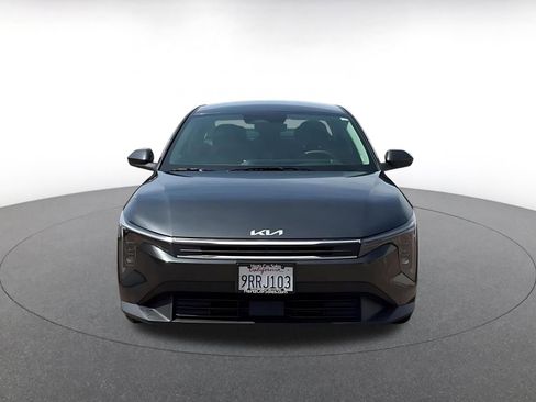Used 2025 Kia K4 LXS image 4