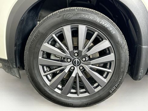 Used 2023 Nissan Pathfinder SL w/ SL Premium Package AWD/4WD image 11
