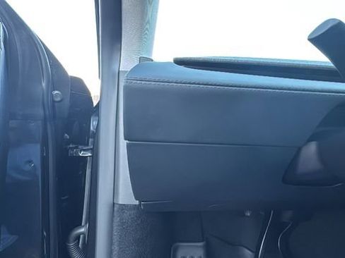 Used 2026 Tesla Model Y Long Range image 12