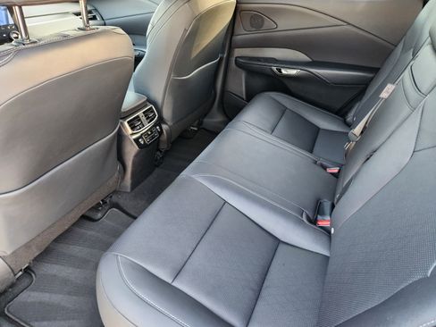 Used 2023 Lexus RX 350 Premium Plus w/ Cold Area Package FWD image 28